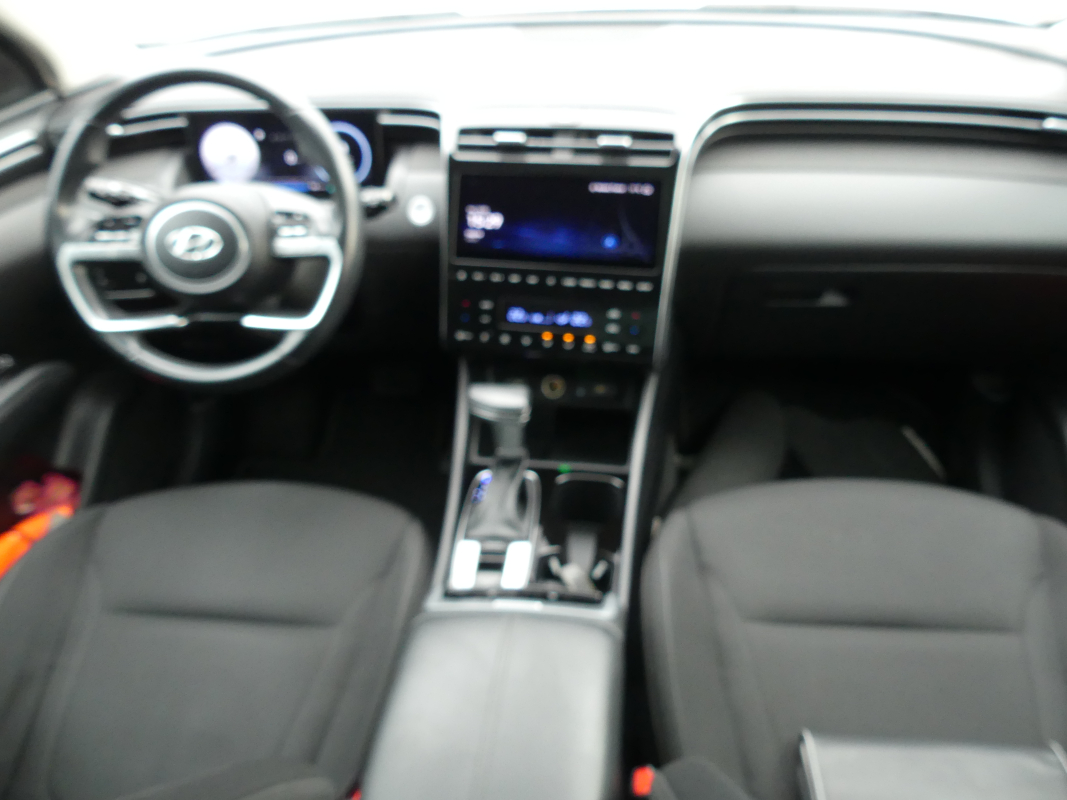 Hyundai Tucson — 15