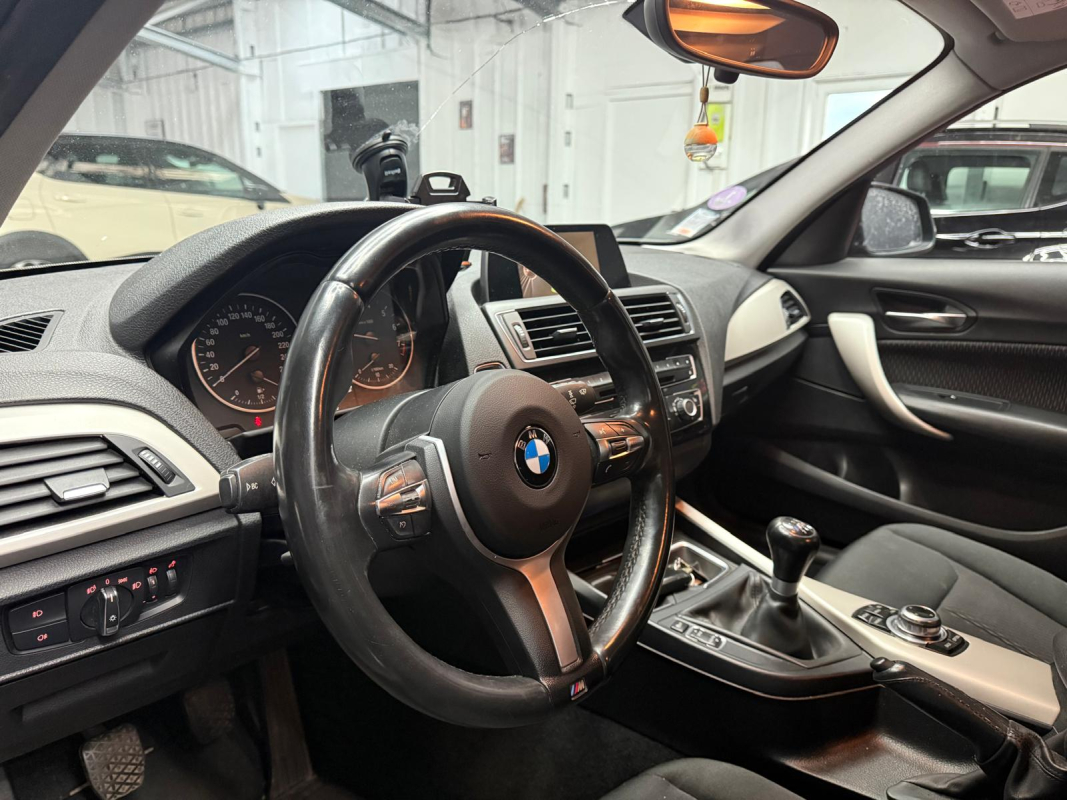 Bmw Série 1 — 15