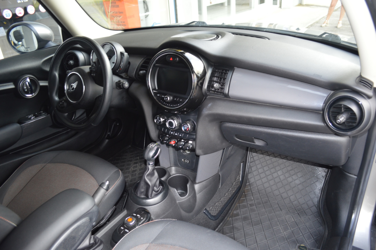 Mini Cooper — 14