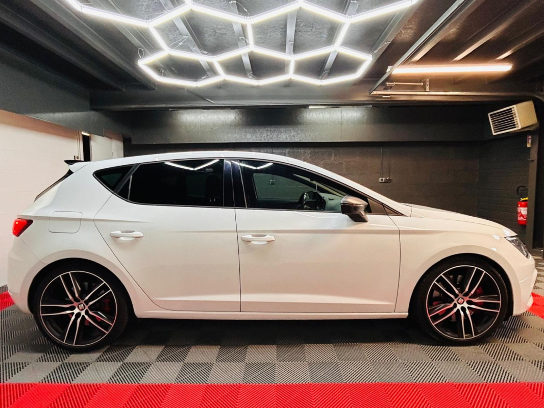 Seat Leon — 4