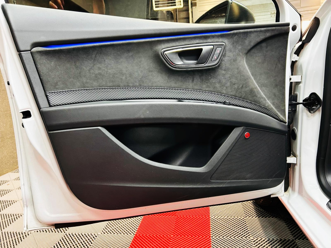 Seat Leon — 23