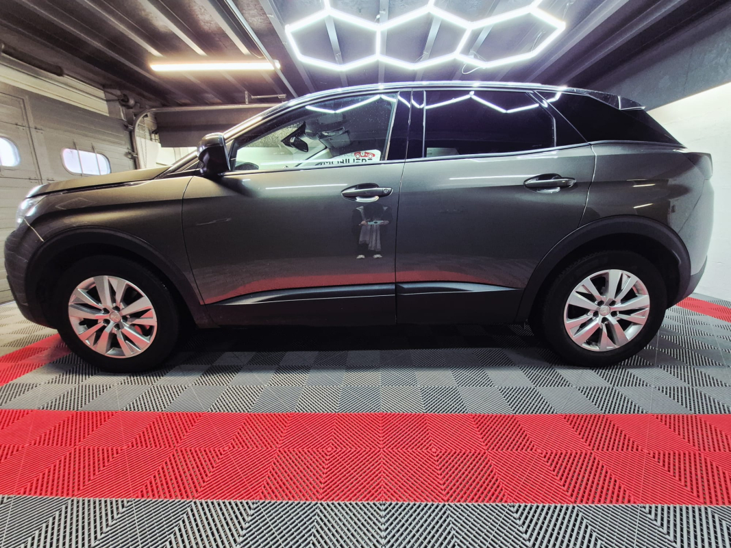 Peugeot 3008 — 8