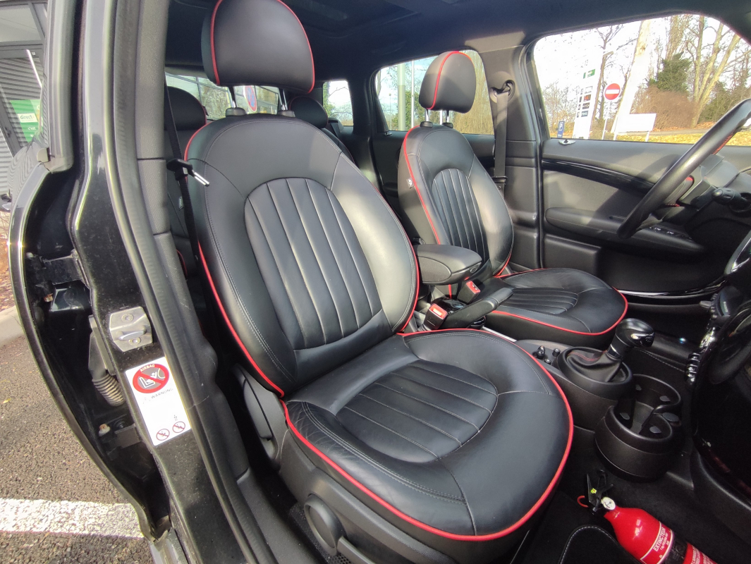 Mini Countryman — 12