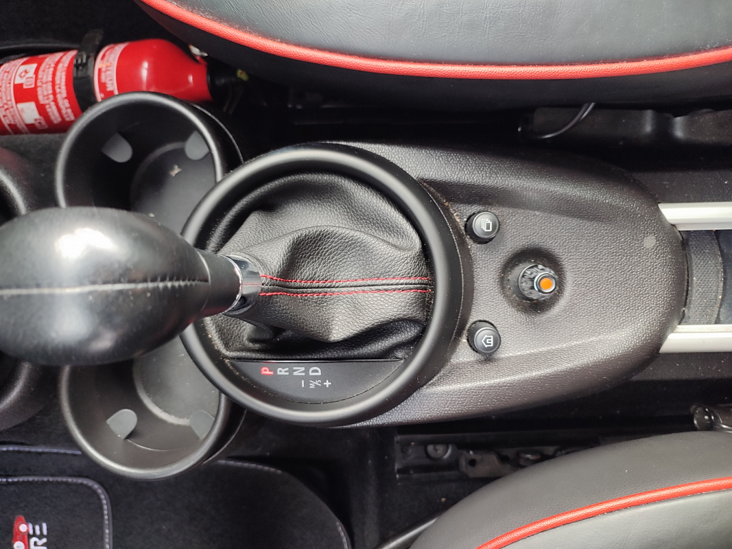 Mini Countryman — 25