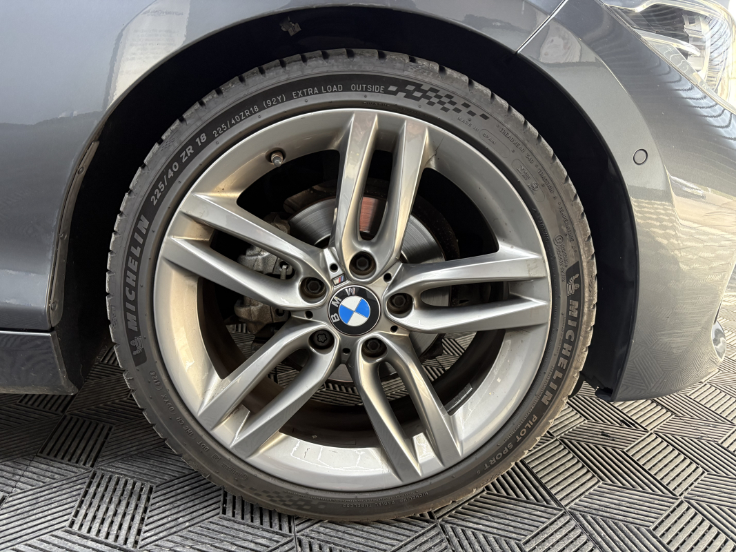 Bmw Série 1 — 26
