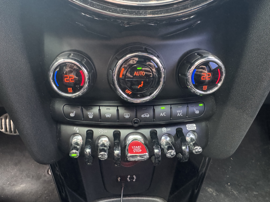 Mini John Cooper Works — 30