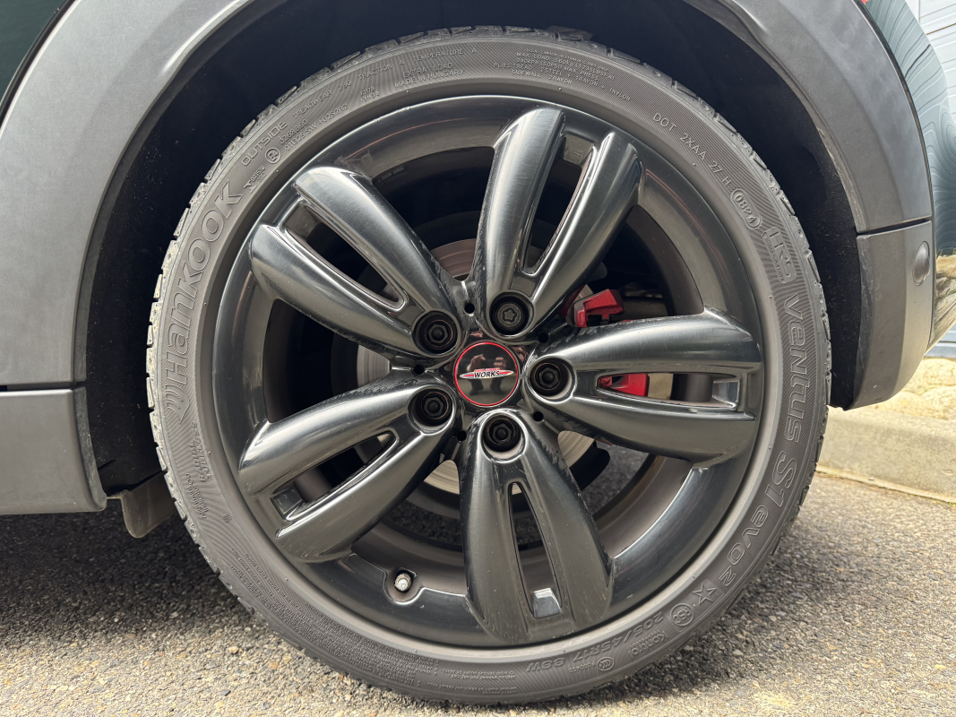 Mini John Cooper Works — 40