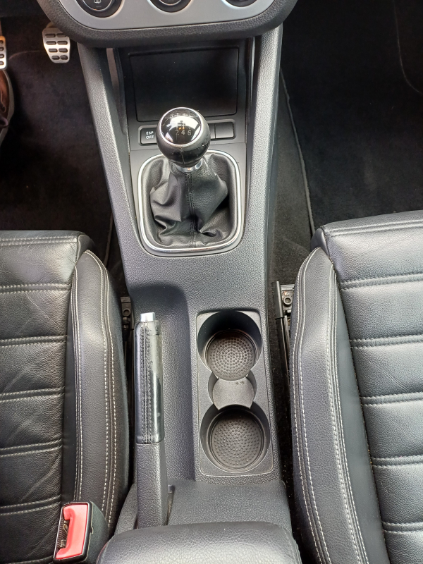 Volkswagen Scirocco — 18