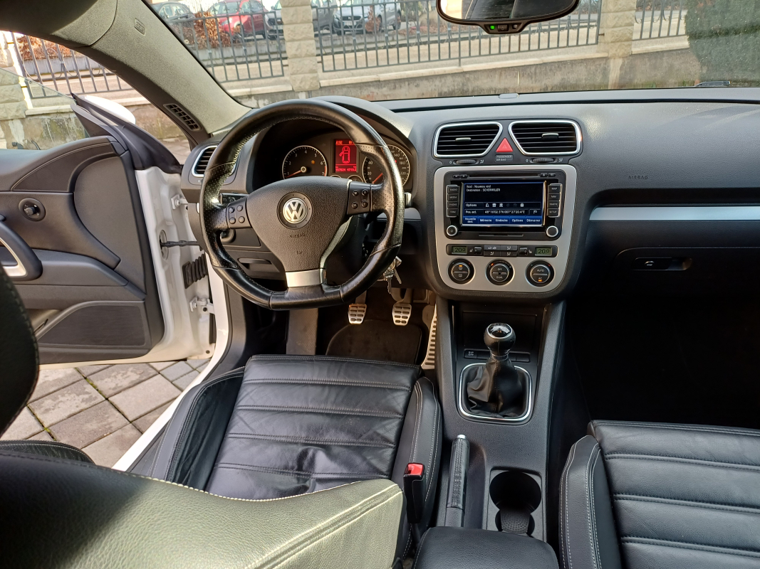 Volkswagen Scirocco — 14