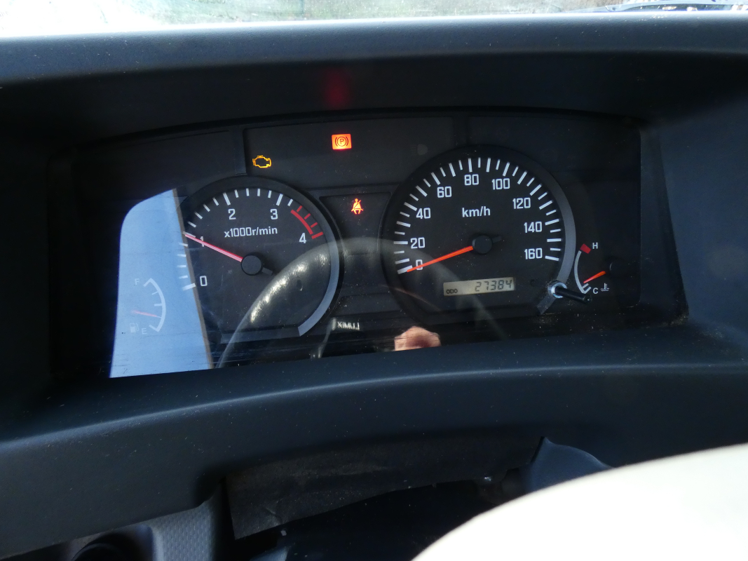 Isuzu N-Séries CCb — 15