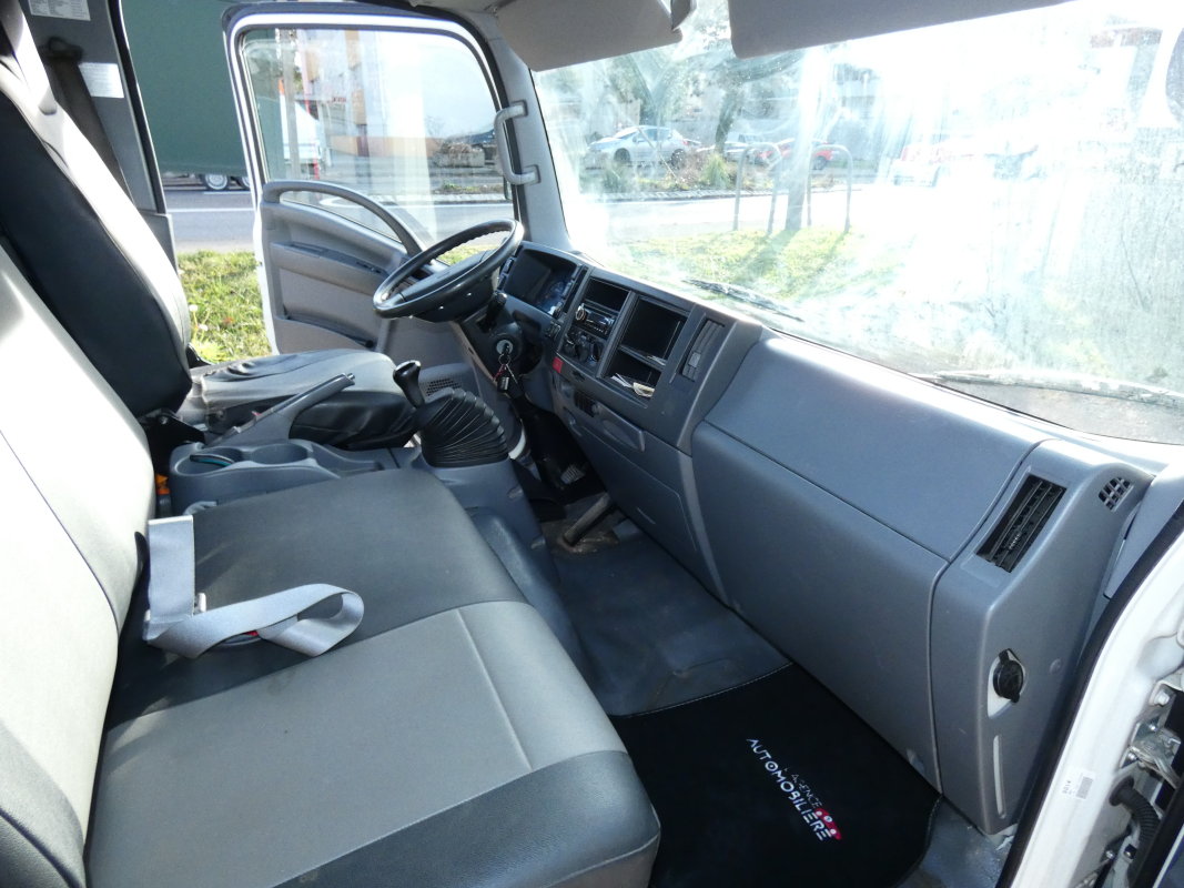 Isuzu N-Séries CCb — 17