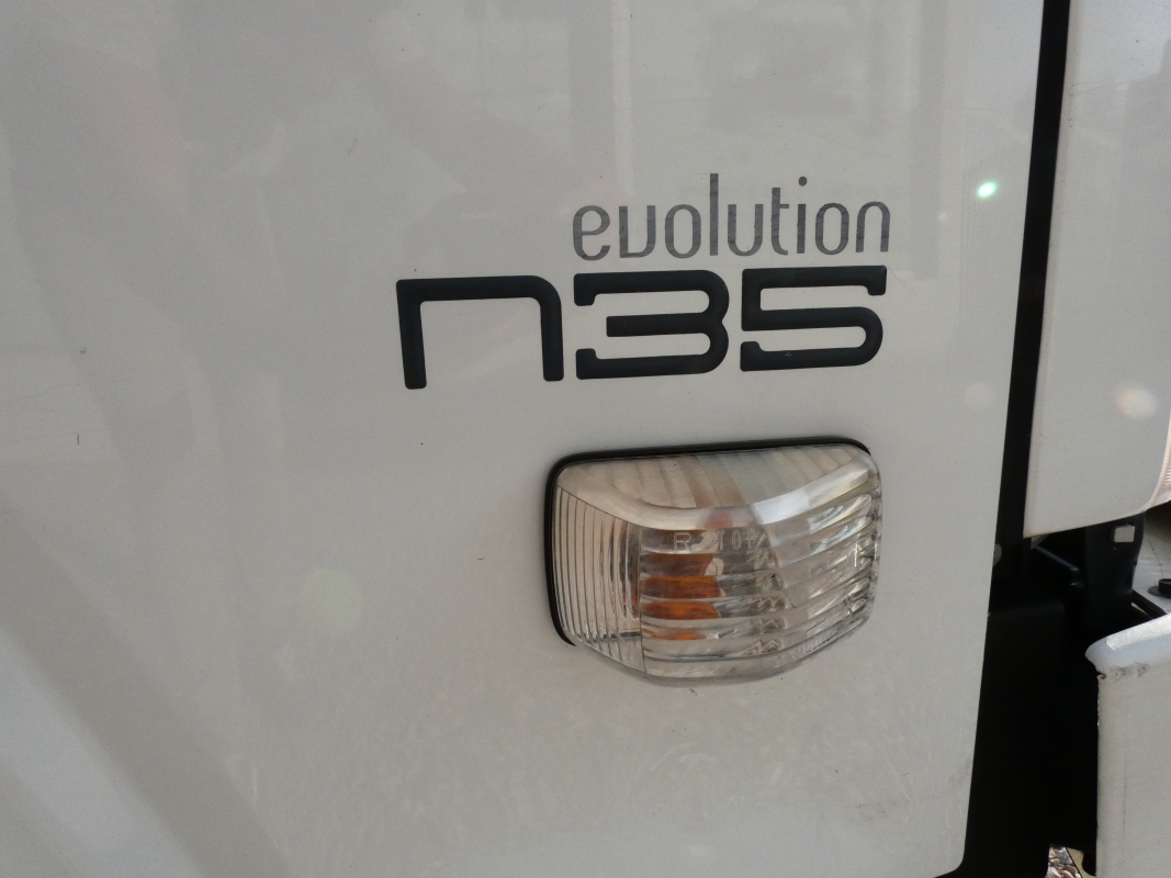 Isuzu N-Séries CCb — 18