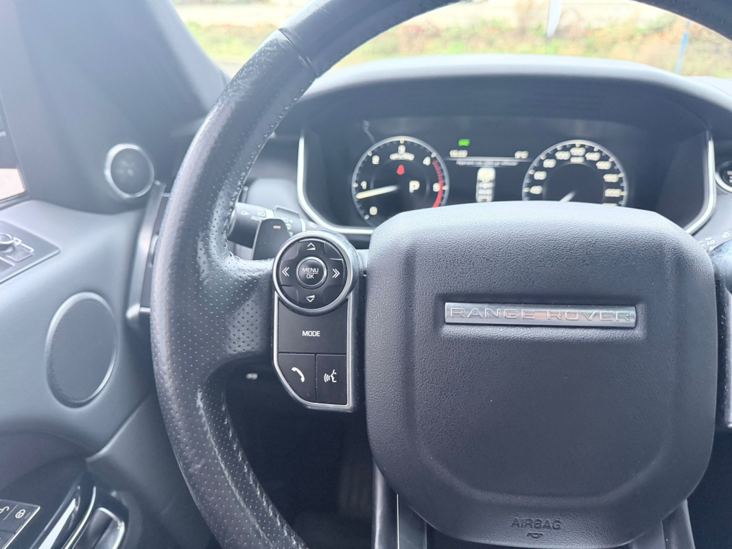 Land Rover Range Rover Sport — 10