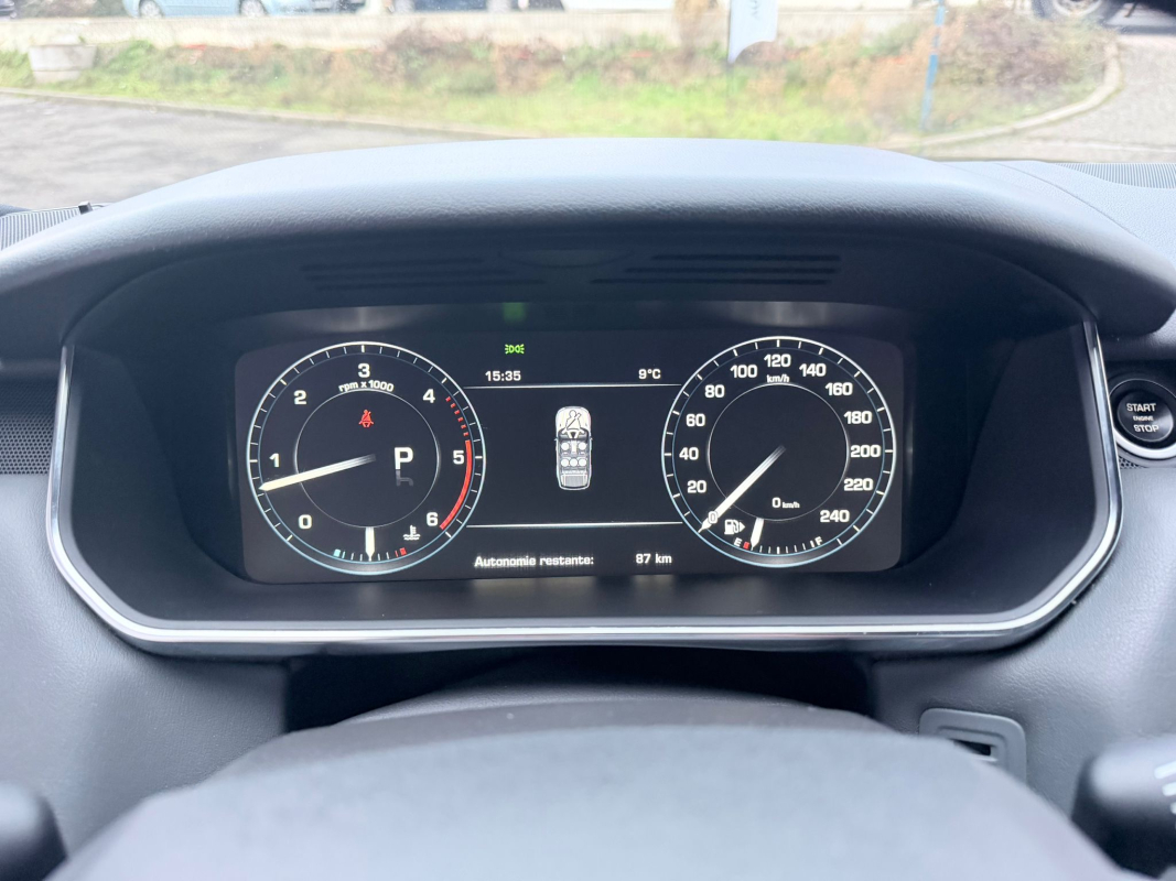 Land Rover Range Rover Sport — 12