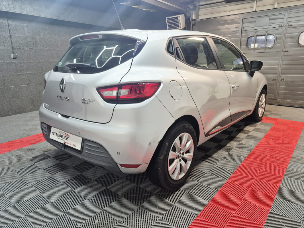 Renault Clio — 5