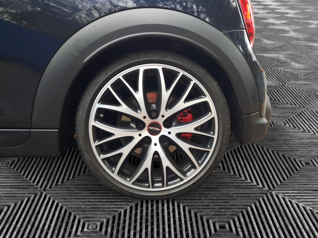 Mini John Cooper Works — 32