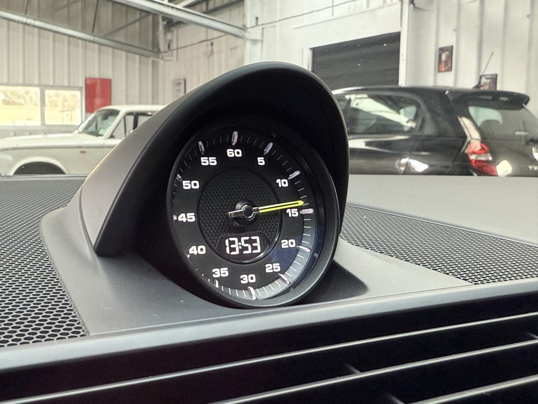Porsche Panamera — 23