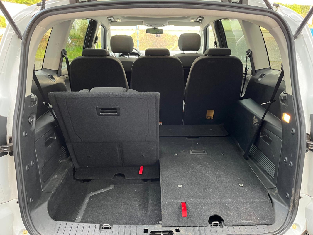 Ford S-Max — 23