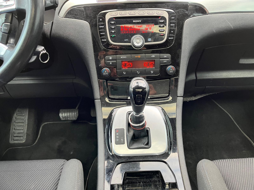 Ford S-Max — 17