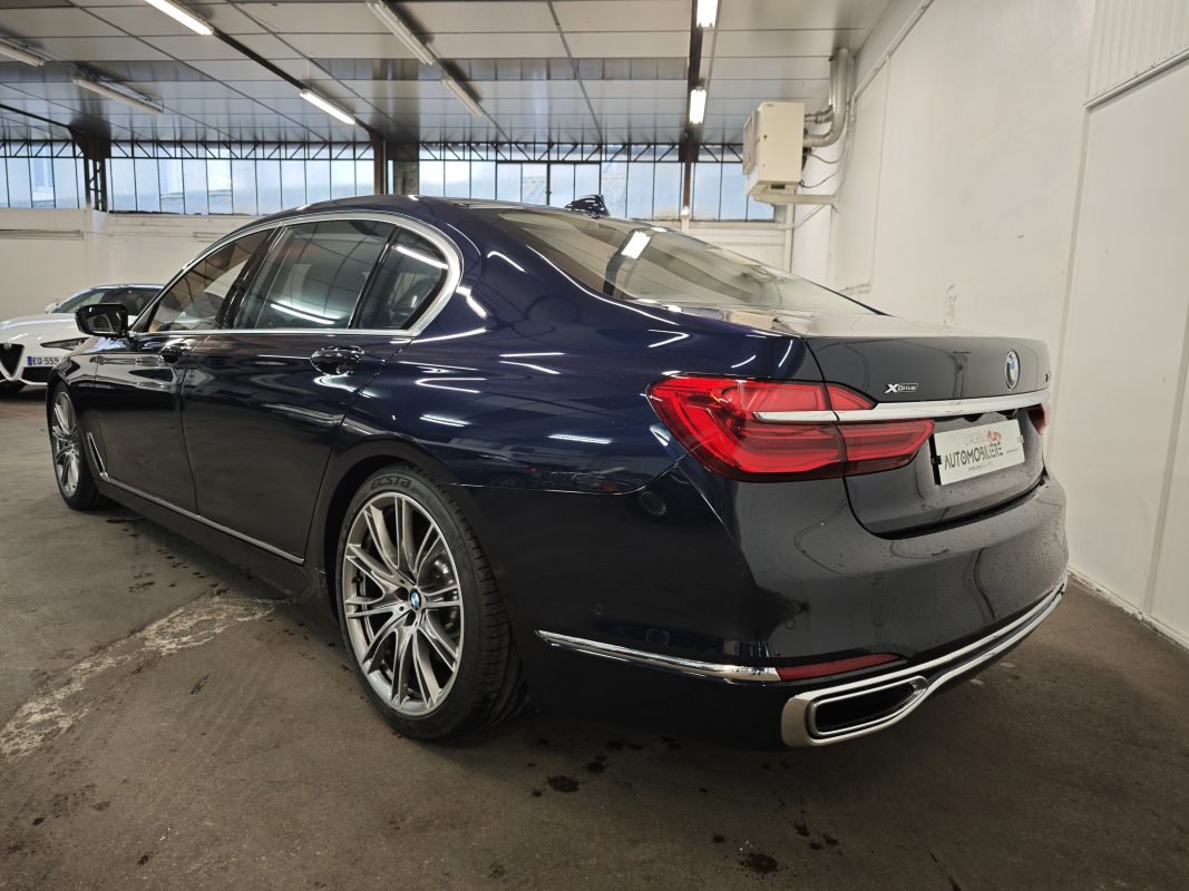Bmw Série 7 — 4