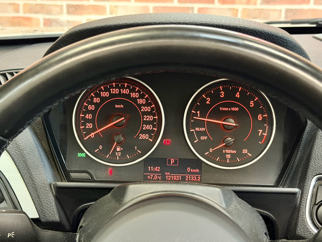 Bmw Série 2 Cabriolet — 26