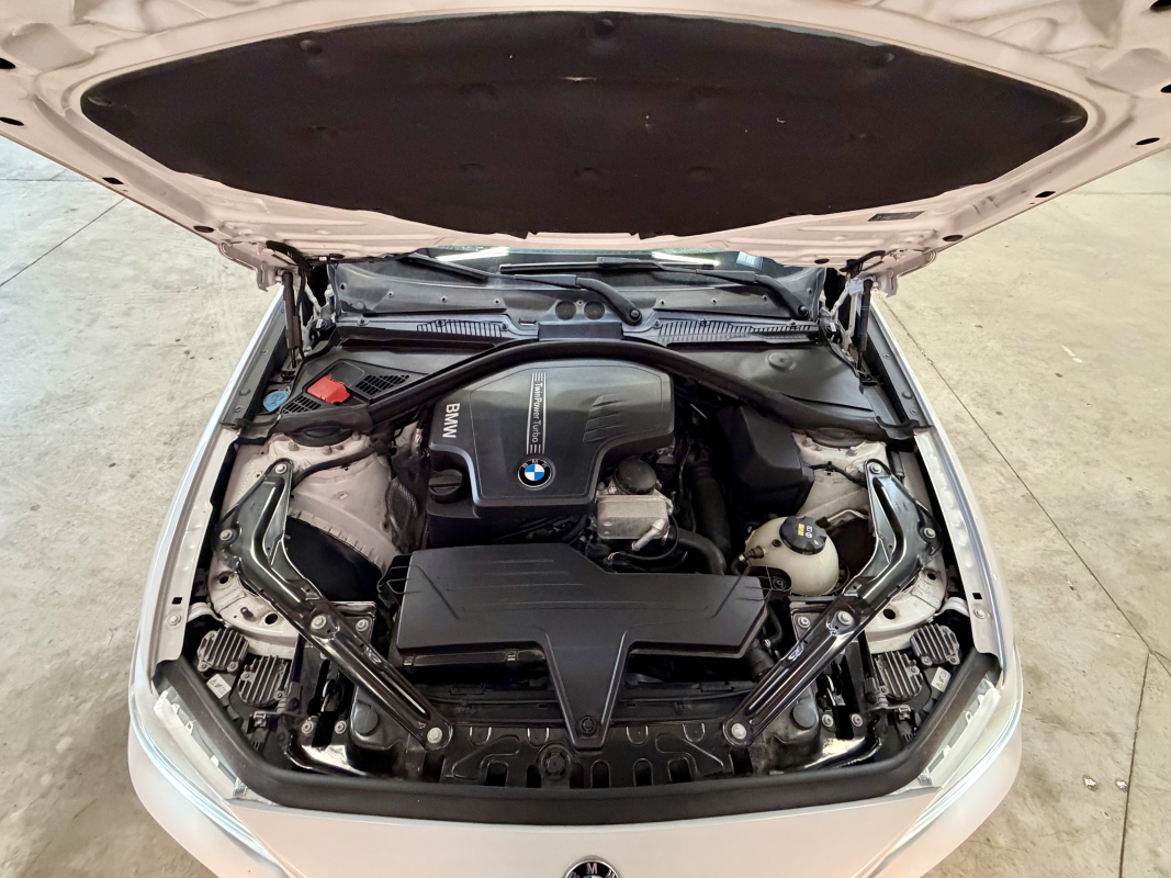 Bmw Série 2 Cabriolet — 34
