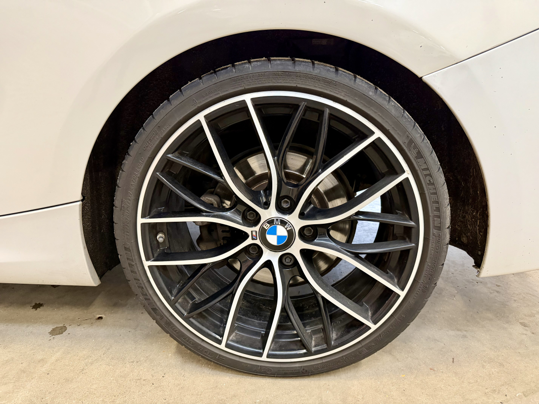Bmw Série 2 Cabriolet — 38