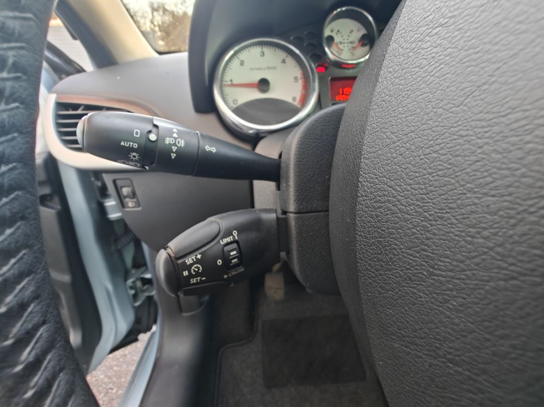 Peugeot 207 — 20
