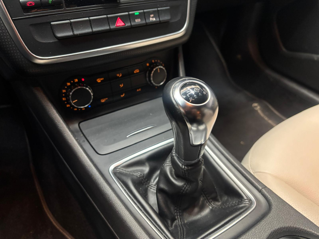 Mercedes Classe A — 26