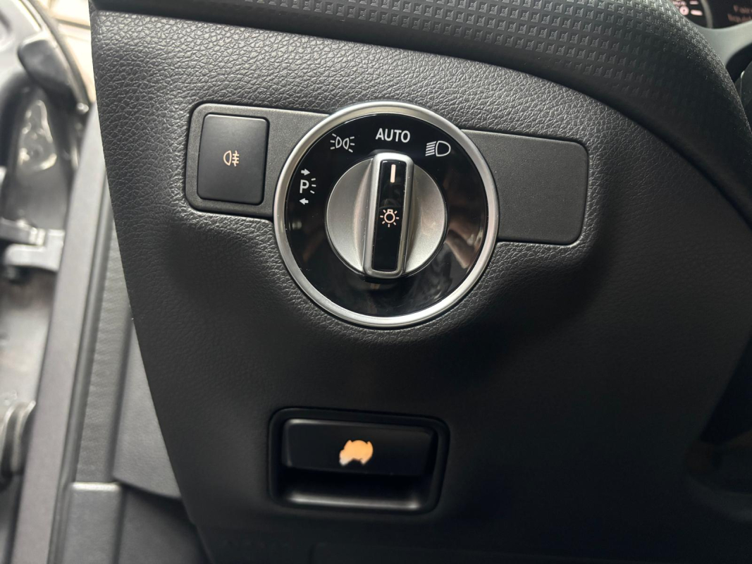 Mercedes Classe A — 17