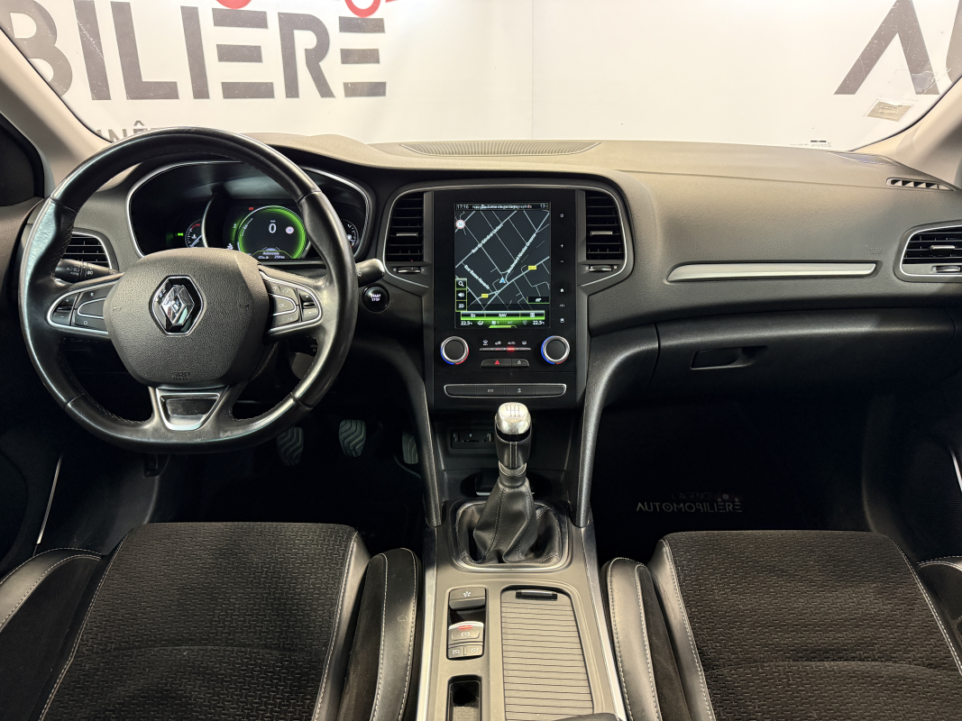 Renault Megane — 10