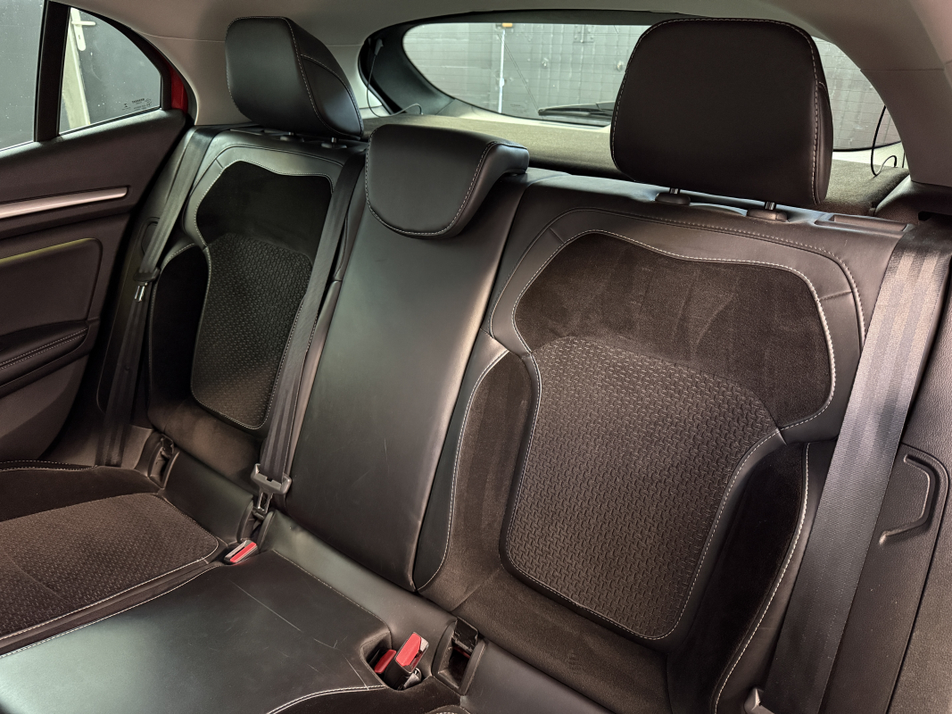 Renault Megane — 15