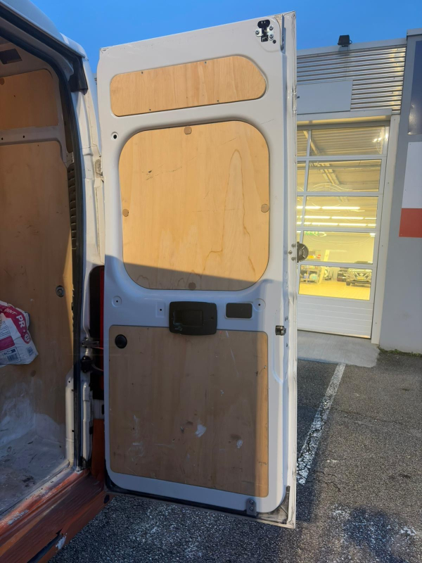 Peugeot Boxer — 18