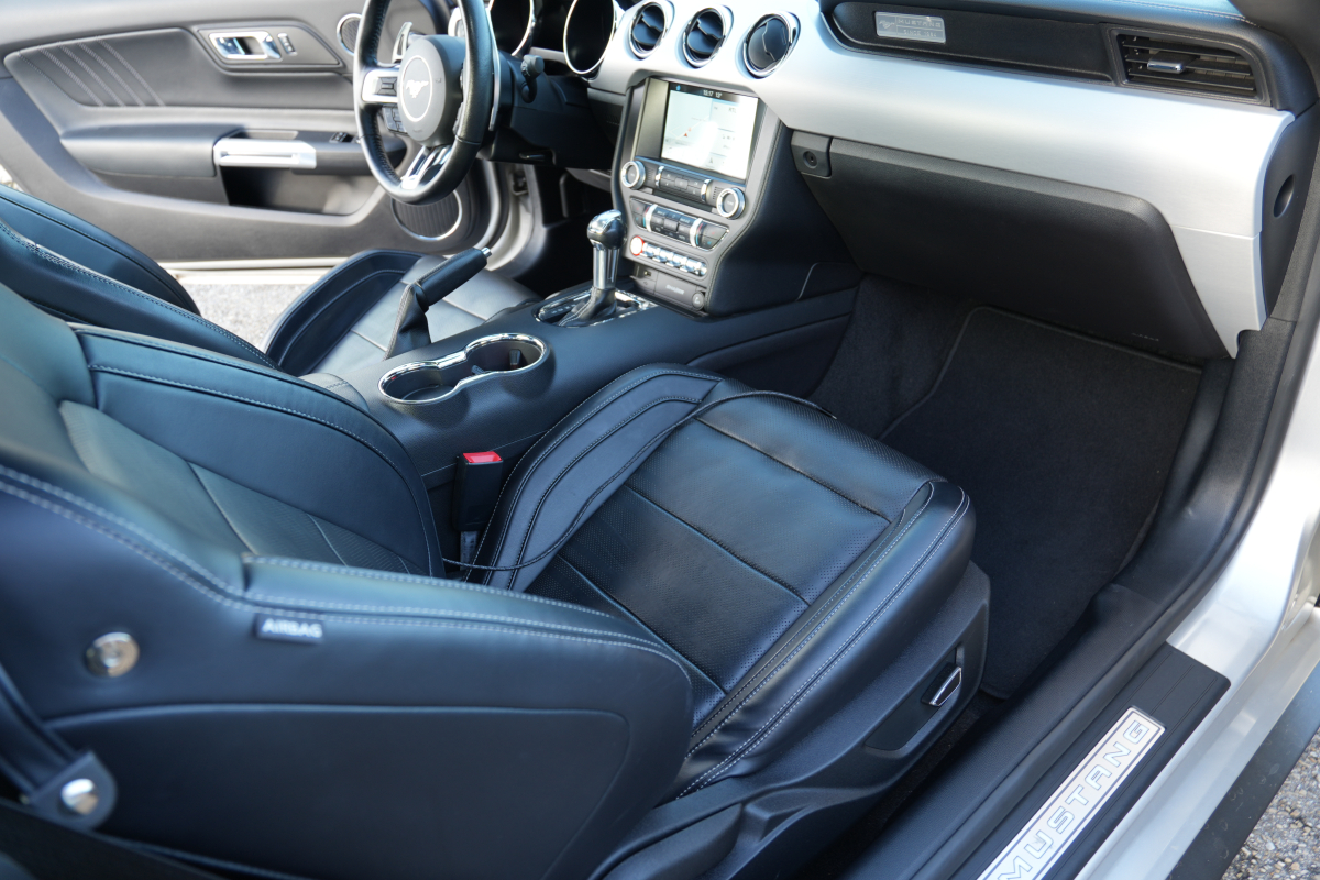 Ford Mustang — 37