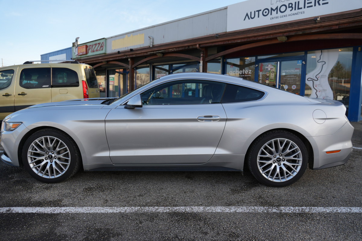 Ford Mustang — 9