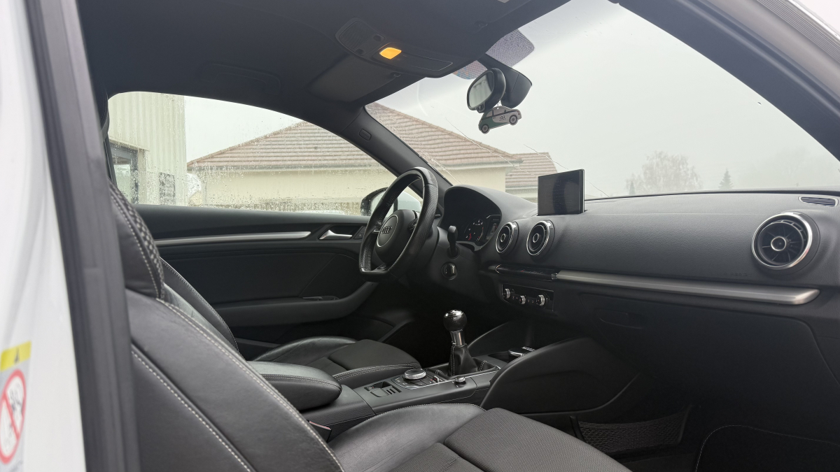 Audi A3 — 12