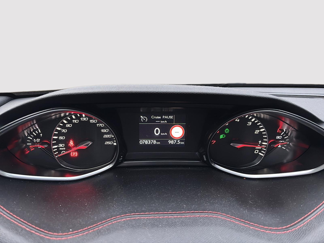 Peugeot 308 — 13
