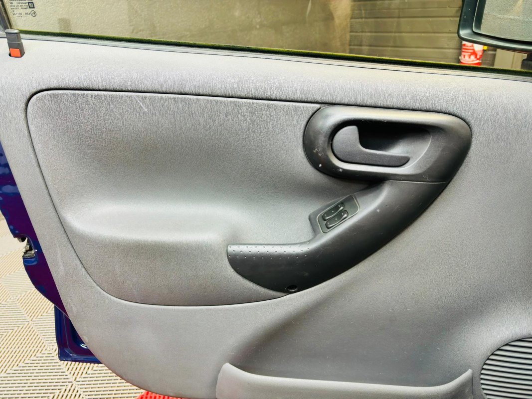 Opel Combo Cargo — 16