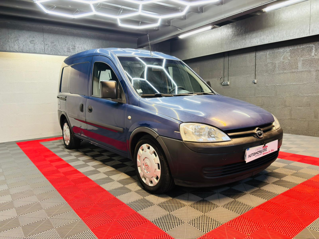 Opel Combo Cargo — 3