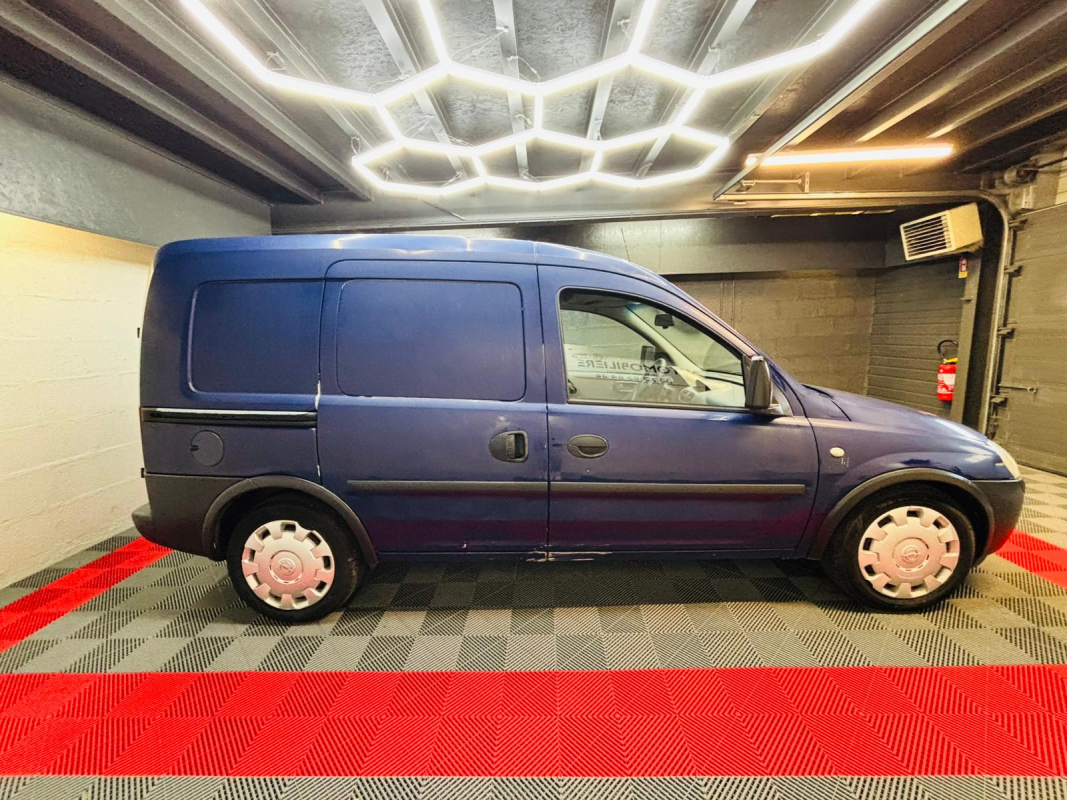 Opel Combo Cargo — 4