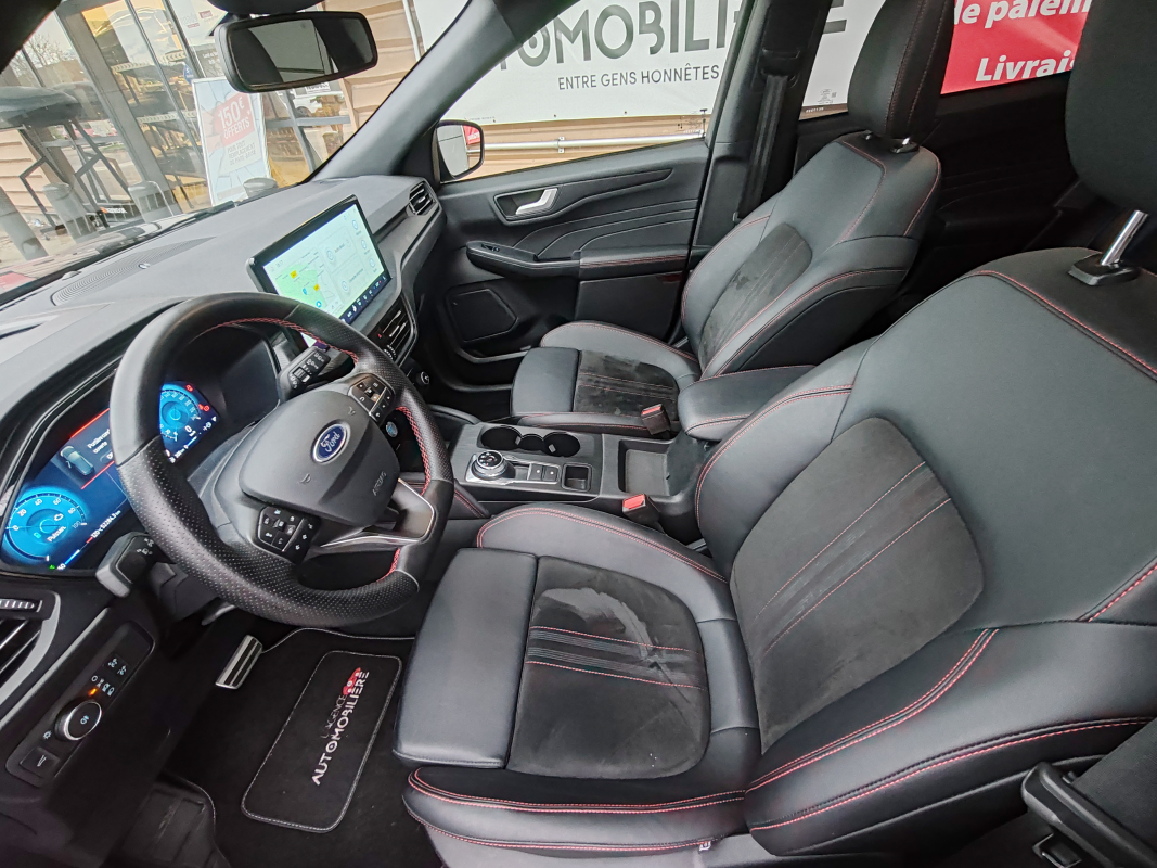 Ford Kuga — 15