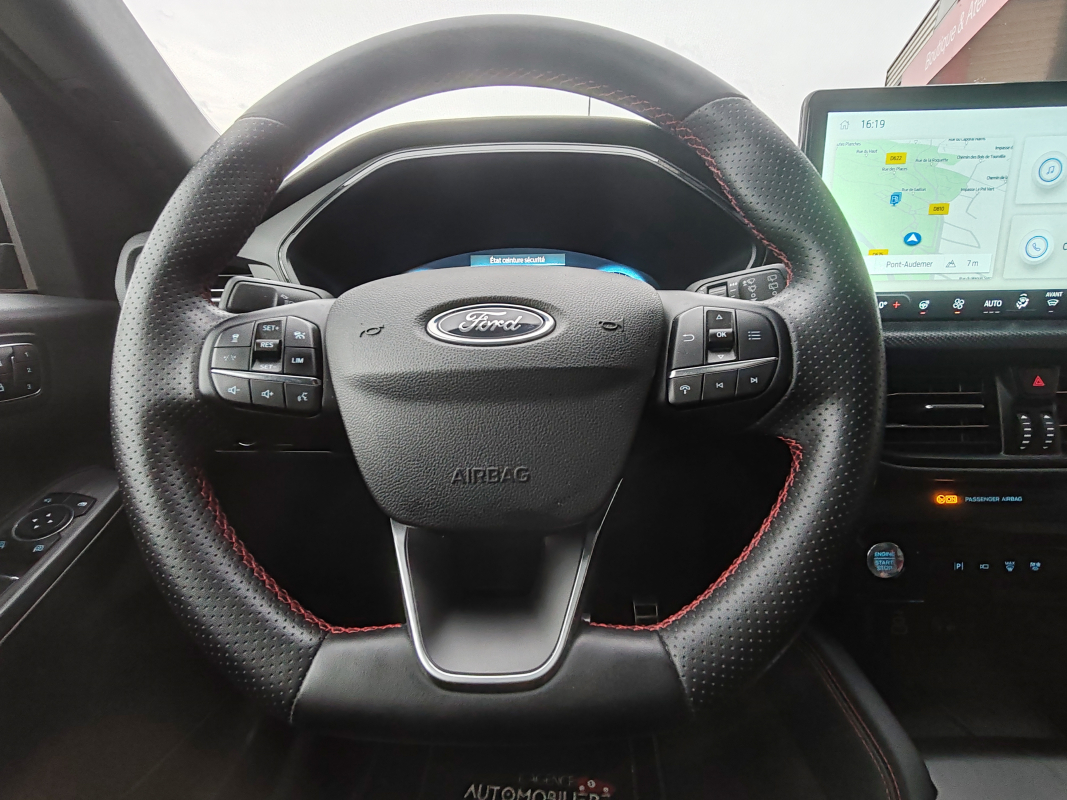 Ford Kuga — 29