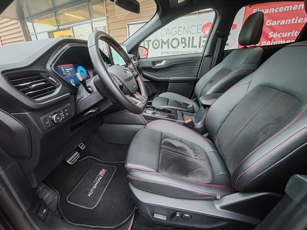 Ford Kuga — 25
