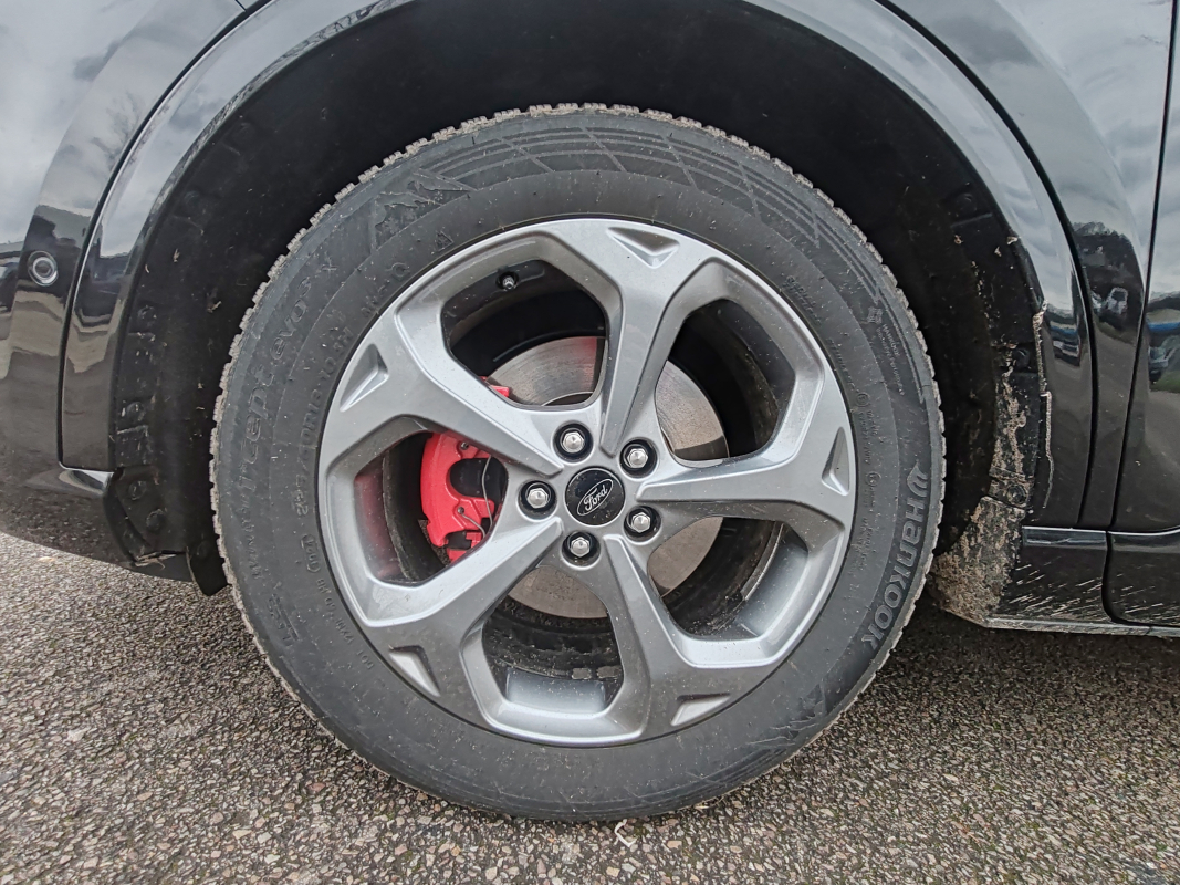 Ford Kuga — 36
