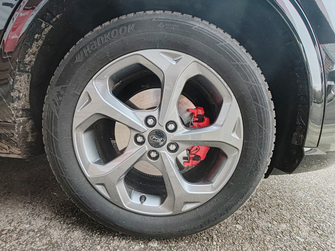 Ford Kuga — 39
