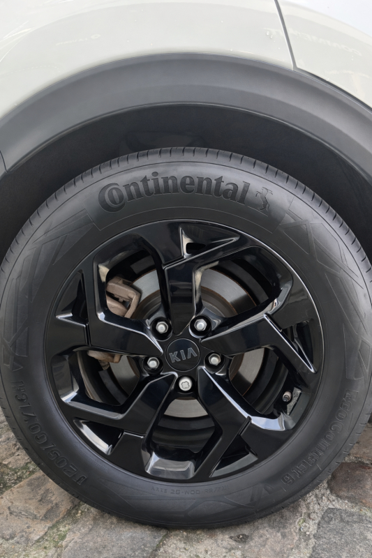 Kia Sportage — 11