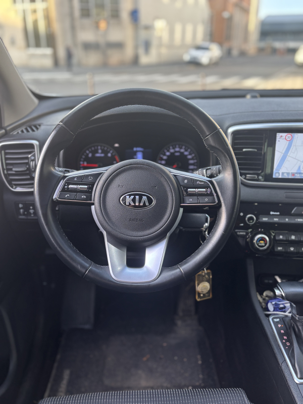 Kia Sportage — 14