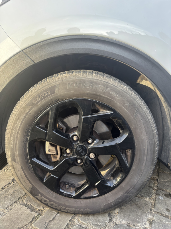 Kia Sportage — 24