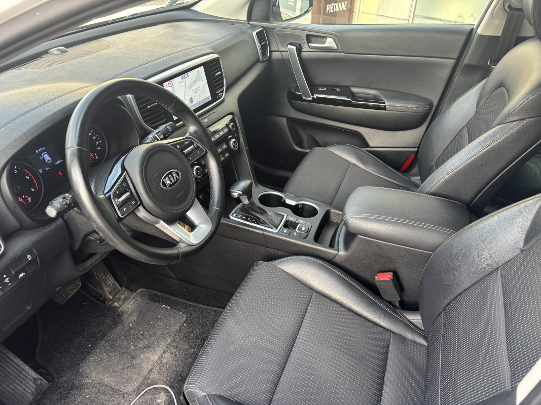 Kia Sportage — 16