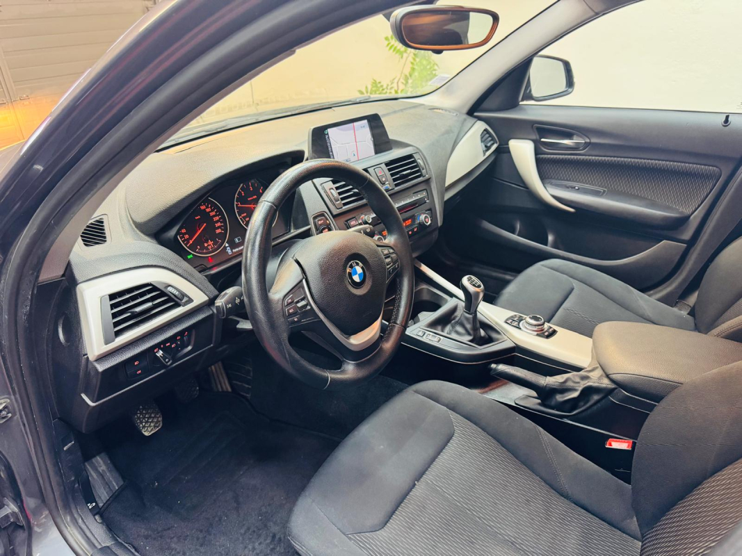 Bmw Série 1 — 11